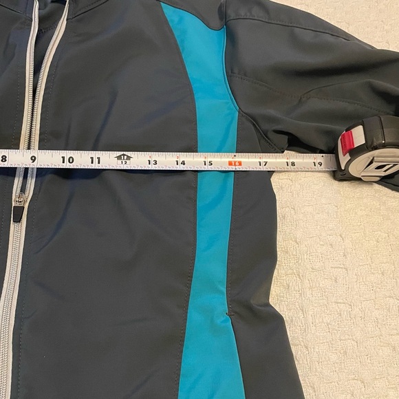 Women's Black & Teal Irideon Riding wear
Women’s Size M~ Dress up your casual - Picture 5 of 9